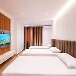 Elite Trio Appartement *