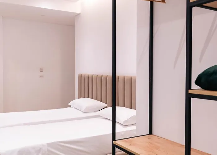 Elite Trio Apartment *