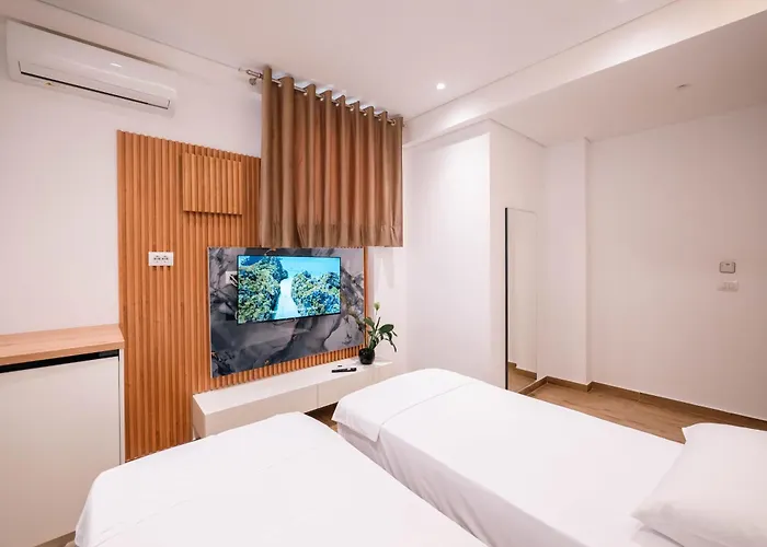Apartment Elite Trio *